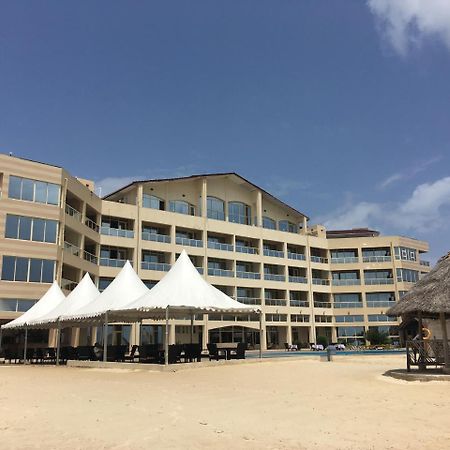 Landmark Mbezi Beach Resort Dar es Salaam Exteriör bild